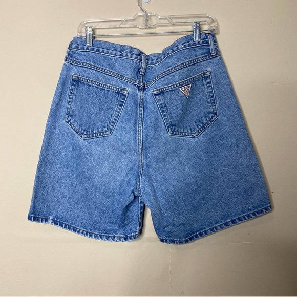 Vintage Guess Mom Denim Shorts Button Fly size-3 - Picture 2 of 6